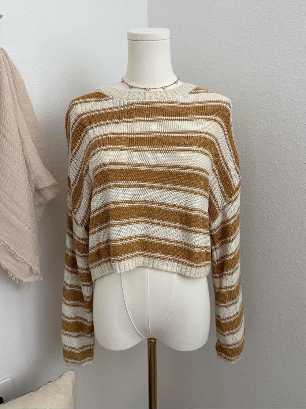 Billabong Striped Cropped Sweater Neutral Beachy Surf Pullover